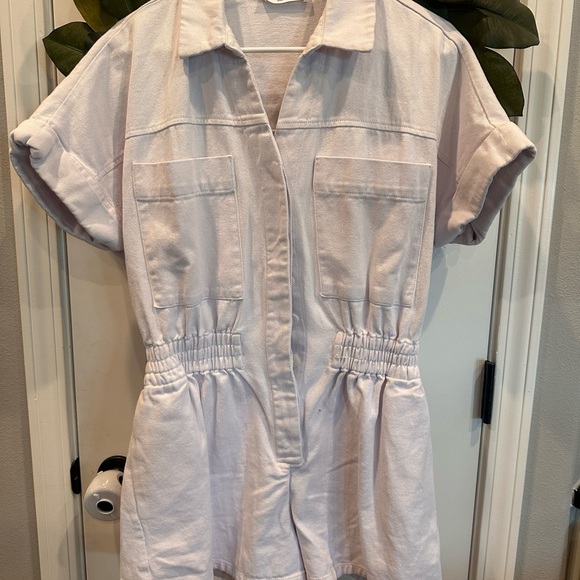 TALULAH White Romper - Picture 1 of 1